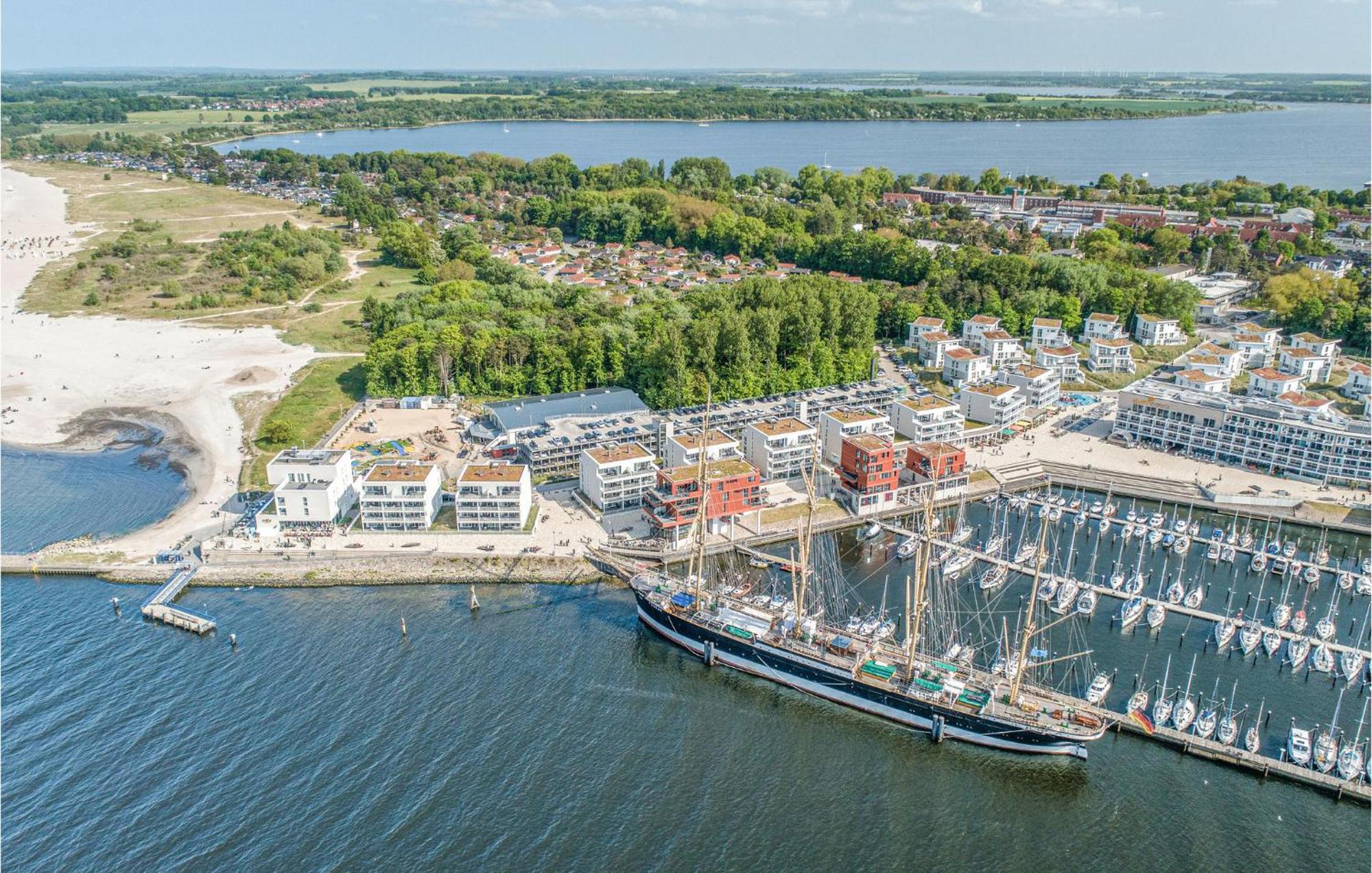 Cozy In Travemuende With Sauna *